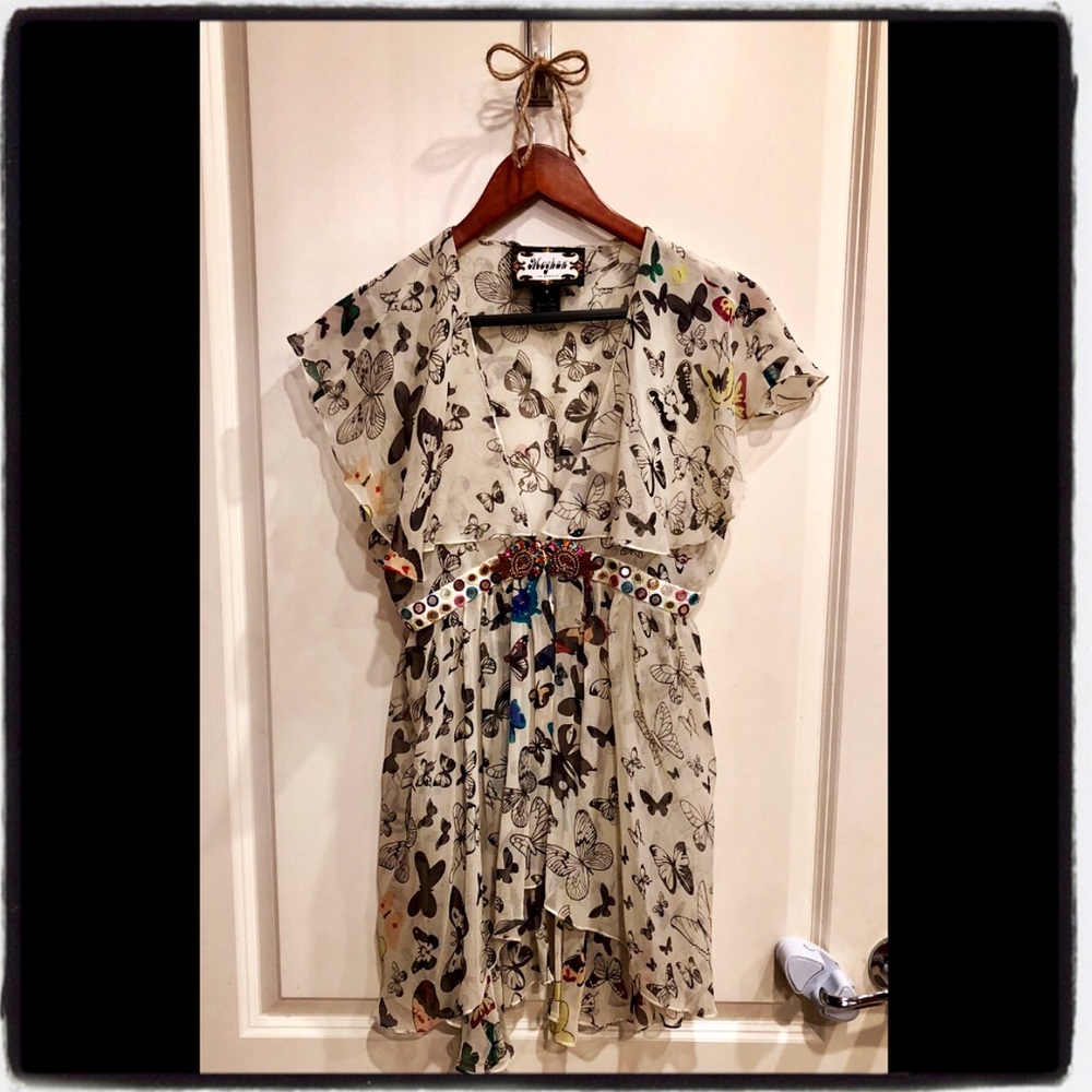 MEGHAN Butterfly BoHo Embroidered Top 🦋🌸✨